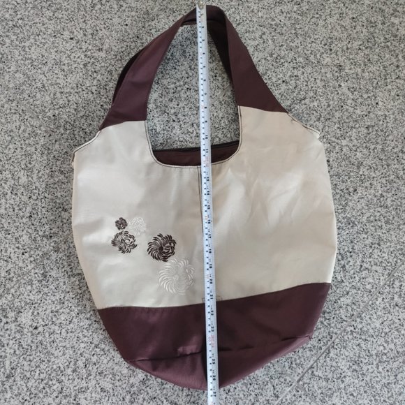 Columbia Zipper Tote Bag - Picture 7 of 9